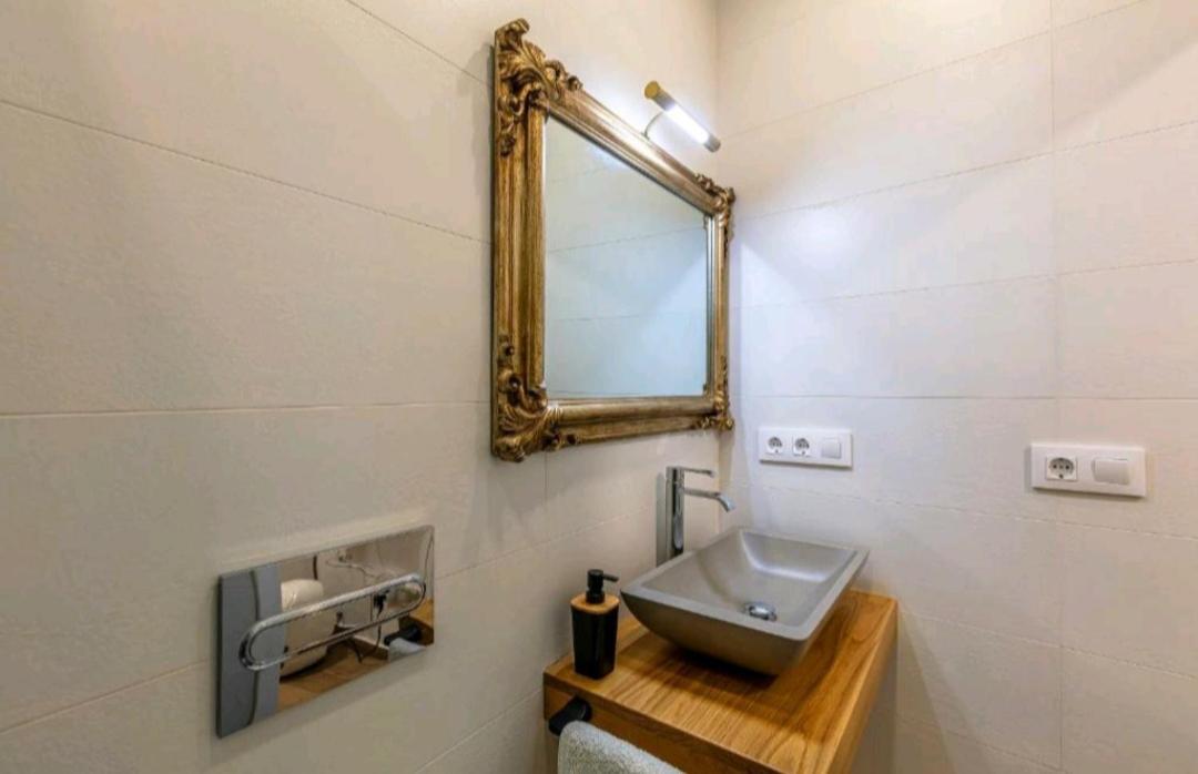Estudio Centro タリファ エクステリア 写真